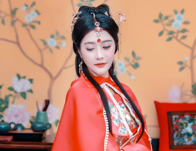 广州越秀泰式按摩会所艺师风采（十）只要你敢来就让你好看